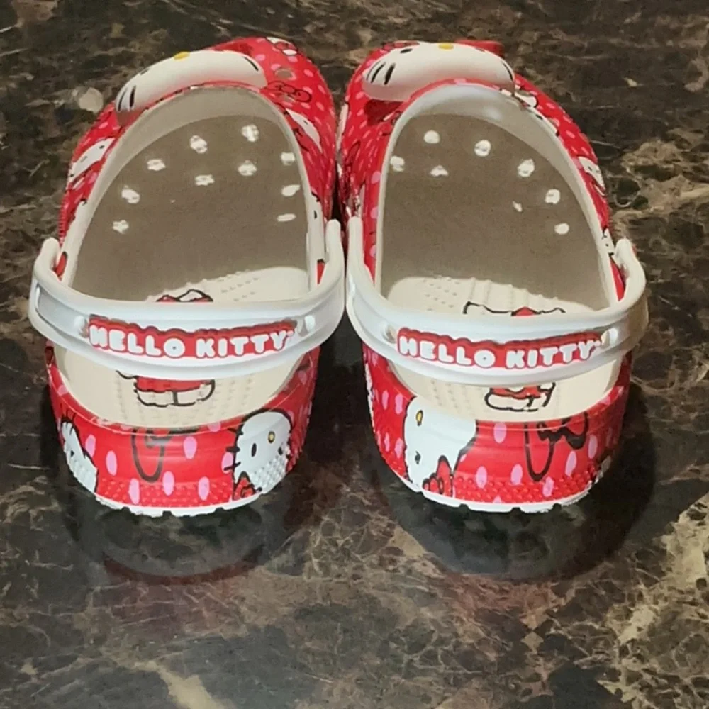 Hello Kitty Red Clogs - Picture 5 of 6